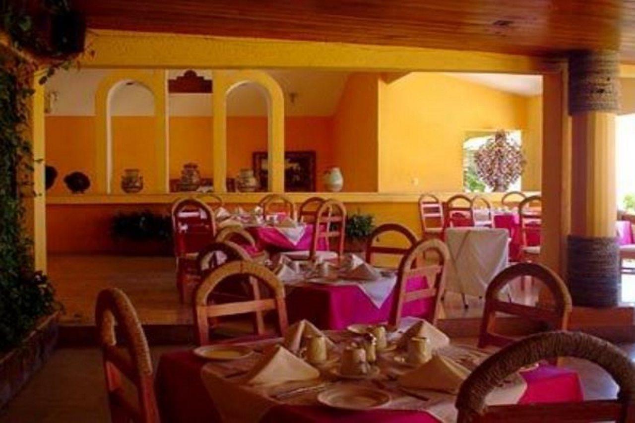 Casa Del Mar Hotel Huatulco Exterior photo
